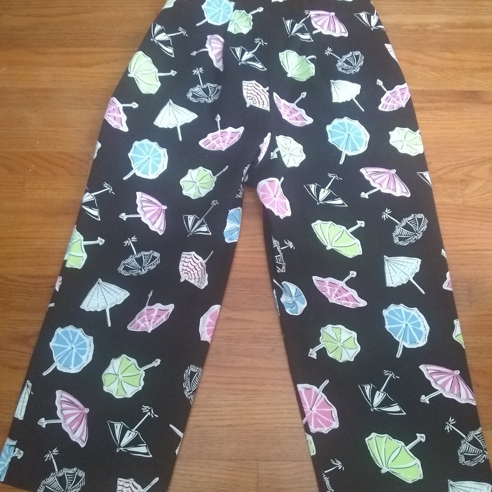 Capris - Picture 2 of 3